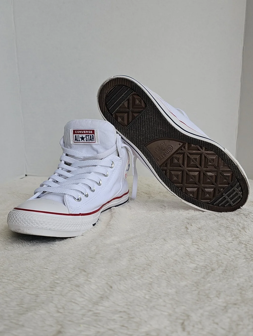 ​NWOT Converse Chuck Taylor All Star Street Mid White Sneakers Men 9 Women 11